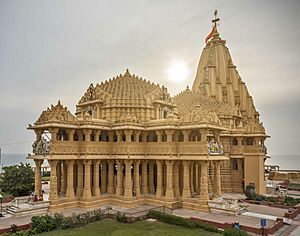 Archivo:Somanath mandir (cropped)