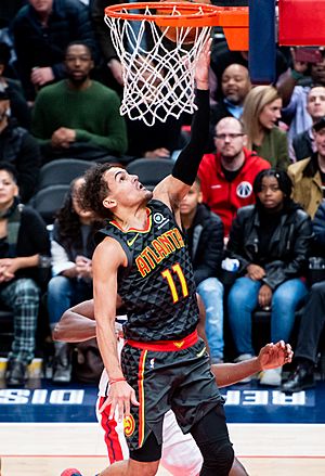 Archivo:Trae Young