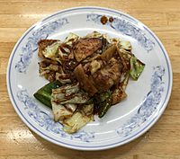 Archivo:Twice cooked pork of Gyoza-no-Manshu