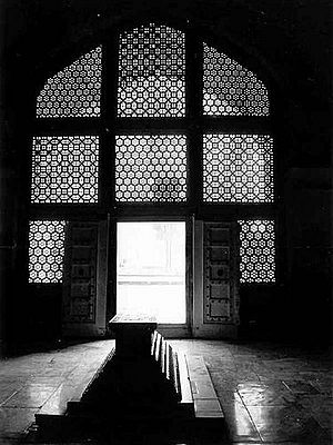 Archivo:Akbar-tomb