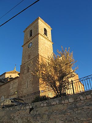 Archivo:Alatoz Torre De La Iglesia
