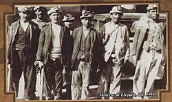 Archivo:Antiguos mineros de Lirquén