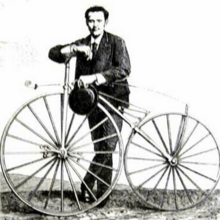 Archivo:C.1868 Ernest Michaux and Michaudine velocipede invented in 1861