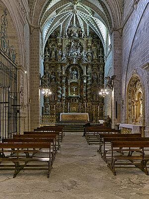 Archivo:Capilla mayor, Iglesia de Santo Domingo (Jerez de la Frontera)