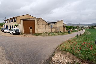 Casas de Juan Gil, desde CM-332.jpg