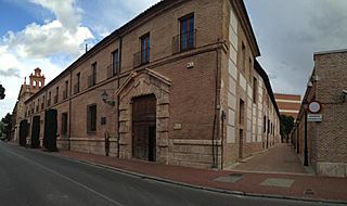 Colegio-convento de San Basilio Magno (Alcalá de Henares).jpg