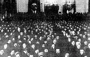 Archivo:Congress of Soviets (1917)