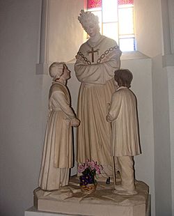 Archivo:Eglise de Corps - statue N.D. de la Salette