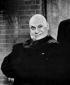 Archivo:Jackie Coogan as Uncle Fester (The Addams Family, 1966)