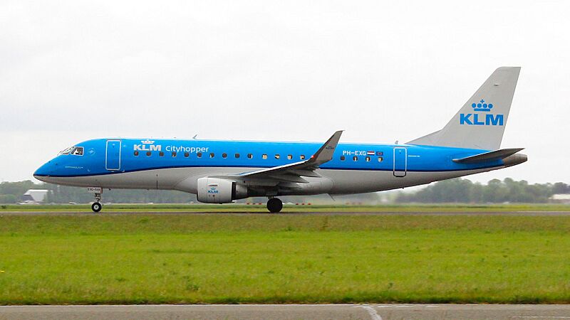 KLM E175 - PH-EXG