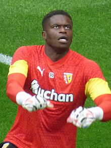 Lens - Torino FC (02-08-2023) 6 (cropped).jpg