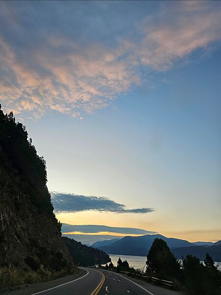 Ruta 40 - Lago Lacar