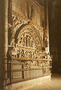 Archivo:Sepulcro del rey Ordoño II de León. Catedral de León