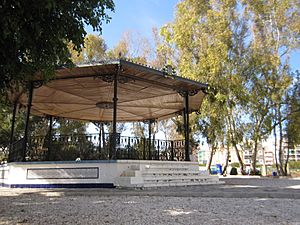 Archivo:Templete del parque de Doña Sinforosa