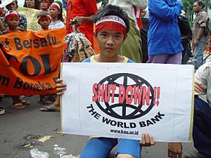 Archivo:Worldbank protest jakarta