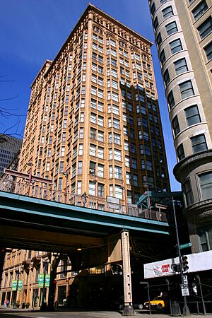 Archivo:2010-03-03 1968x2952 chicago fisher building