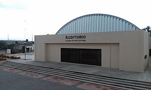 Archivo:Auditorio de Patria nueva Julio 2017