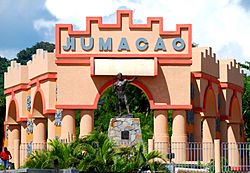 Humacao monument, Puerto Rico.jpg