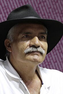 Jose Manuel Mireles 1 (cropped).jpg