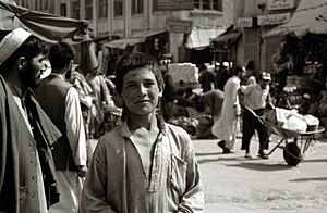 Archivo:KabulStreet04a