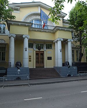 Archivo:Moscow, Khlebny Lane 15, Embassy of Belgium