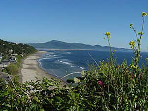 Archivo:Oceanside Oregon