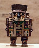 Archivo:Peru Huari Standing Dignitary 1 Kimbell