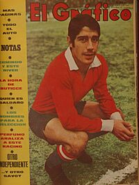 Raúl Savoy (Independiente) - El Gráfico 2541.jpg