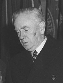 US visit of Taoiseach Costello in 1956 (cropped).jpg