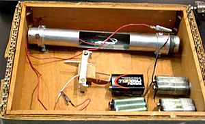 Archivo:Unibomber bomb