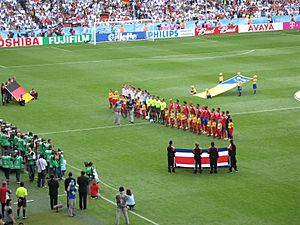 Archivo:WC 2006 - Germany v Costa Rica - teams