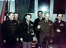 Archivo:Allied Commanders after Germany Surrendered