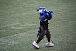 Archivo:Blue Jays Mascot