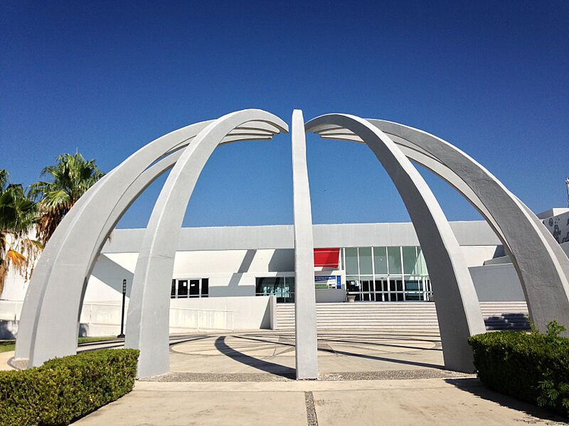 Entrada tamux