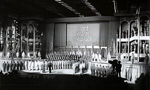 Archivo:Epoca Nicolae Ceaușescu TV Show