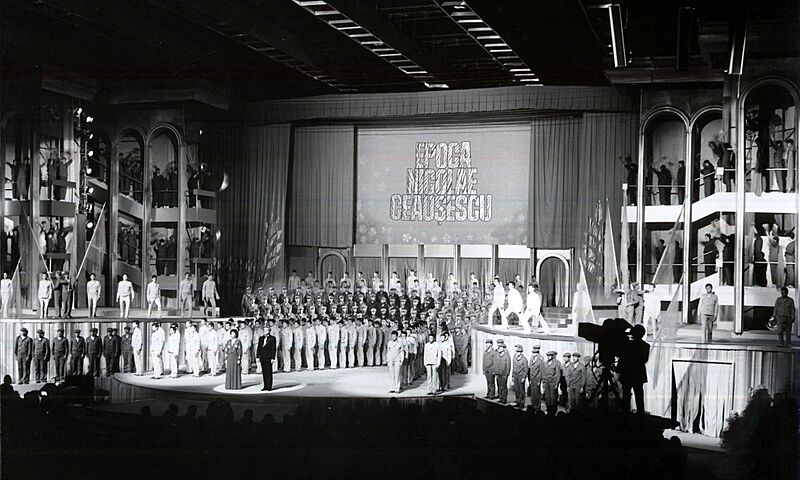 Epoca Nicolae Ceaușescu TV Show