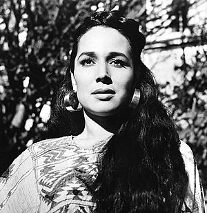 Flor Silvestre in Ánimas Trujano.jpg