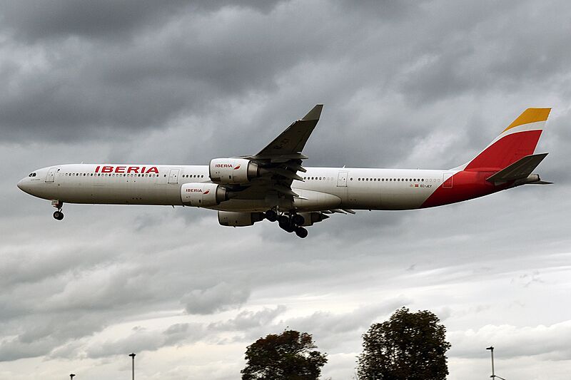 Iberia, EC-JCY, Airbus A340-642 (49597049781)