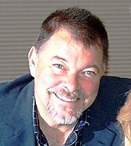 Jonathan Frakes 2005.jpg