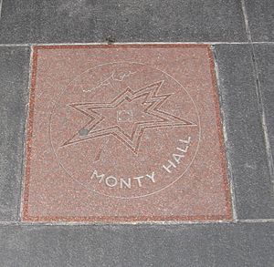 Archivo:Monty Hall Star on Canada's Walk of Fame