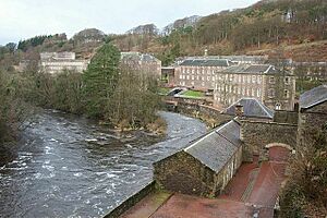 Archivo:New Lanark - geograph.org.uk - 372460