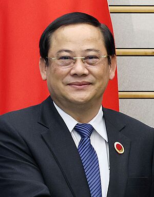 PM Kishida meeting PM Siphandone of Laos (cropped).jpg