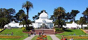 Archivo:SF Conservatory of Flowers 2