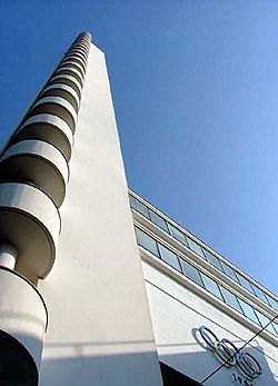 Archivo:Tower of the Helsinki Olympic Stadium