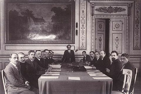 Archivo:Treaty of Moscow 1921