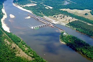 USACE Coffeeville Lock and Dam Tombigbee.jpg