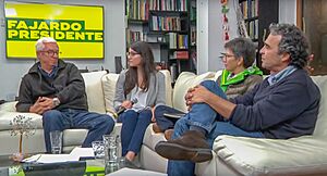 Archivo:Campaña Fajardo 2018 01