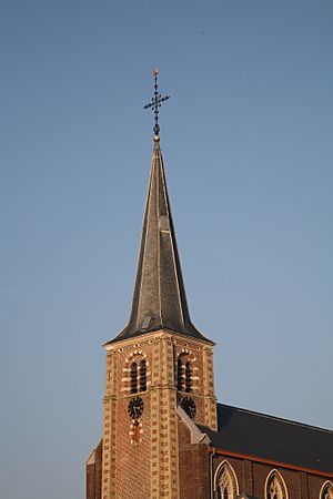 Archivo:Dentergem kerktoren