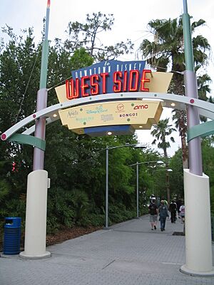 Archivo:Downtown disney