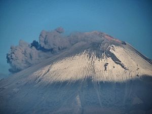Archivo:Fumarola del Popocatépetl Puebla